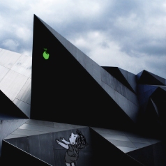 The Giving Shard: Inspired by Black Faceted Geometry